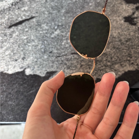 Ray-Ban Gold Frame Sunglasses with Dark Lenses - Picture 3 of 4